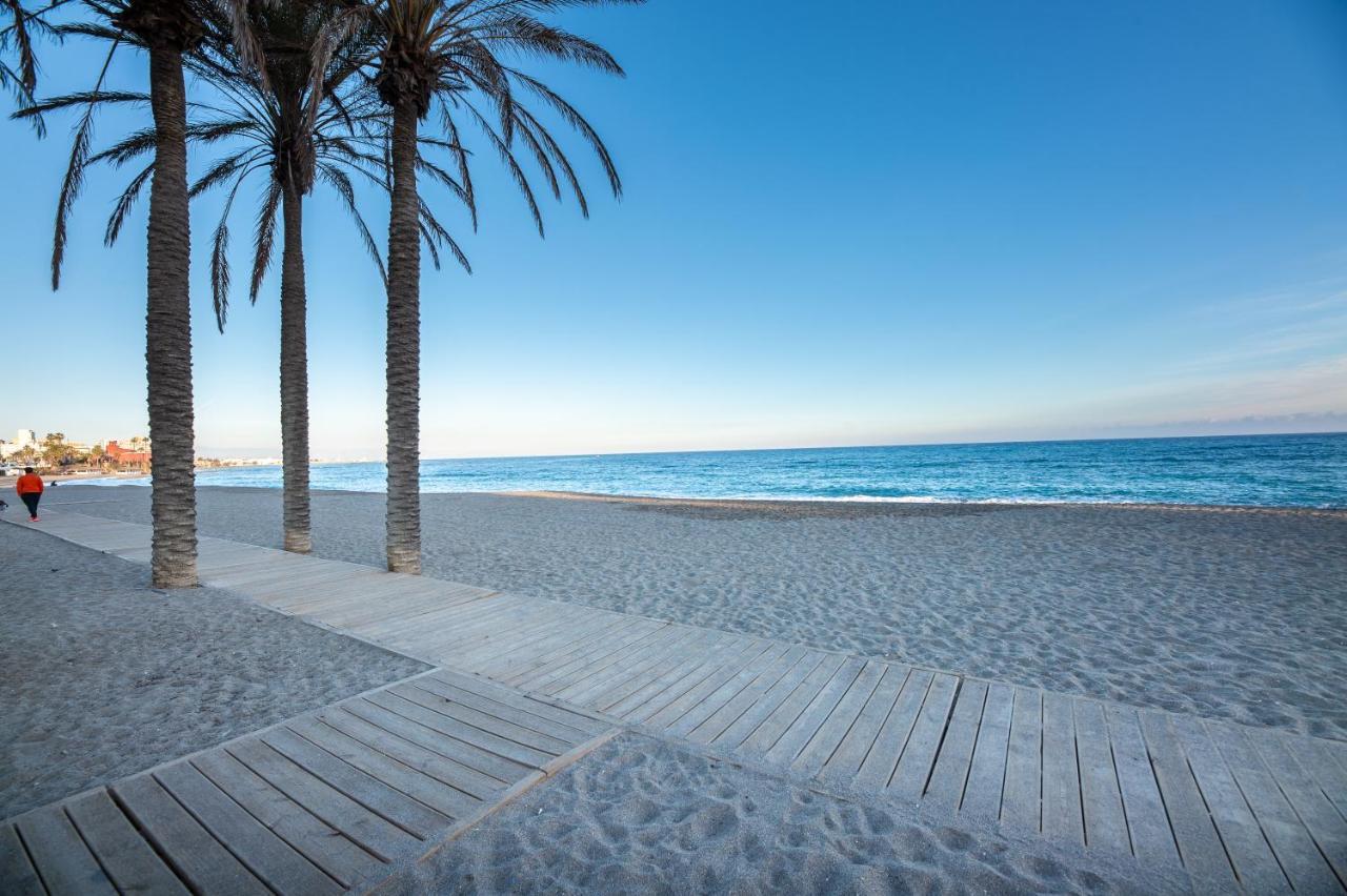 Modern Apartment Next To The Beach, Pets Friendly Benalmadena Exterior photo